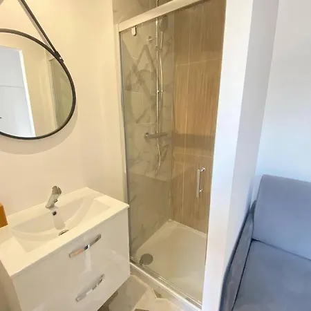 Enjoy T Avec Salle De Sport Apartment